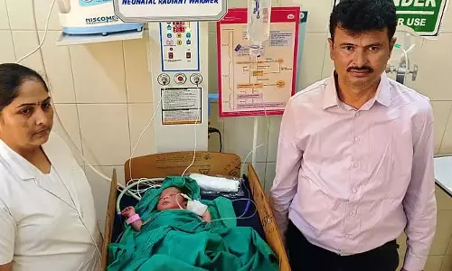 Karnataka : होन्नाली सरकारी अस्पताल में बाथरूम की बाल्टी में नवजात शिशु मिला
