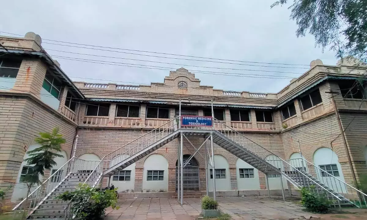 KMC के छात्र ने राष्ट्रीय बाल चिकित्सा सर्जरी सम्मेलन में प्रथम पुरस्कार जीता KMC के छात्र ने राष्ट्रीय बाल चिकित्सा सर्जरी सम्मेलन में प्रथम पुरस्कार जीता