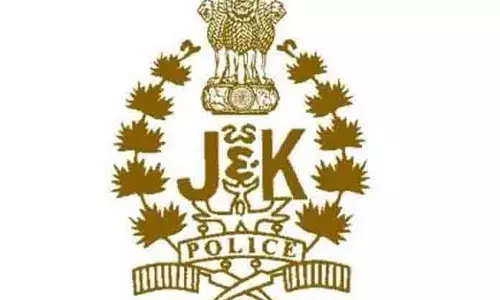 KATRA: चोरी की स्कूटी बरामद, स्क्रैप डीलर समेत दो आरोपी गिरफ्तार KATRA: चोरी की स्कूटी बरामद, स्क्रैप डीलर समेत दो आरोपी गिरफ्तार
