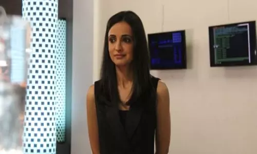 जब कॉफी शॉप में हुई एक मुलाकात ने सनाया ईरानी को बना दिया अभिनेत्री जब कॉफी शॉप में हुई एक मुलाकात ने सनाया ईरानी को बना दिया अभिनेत्री