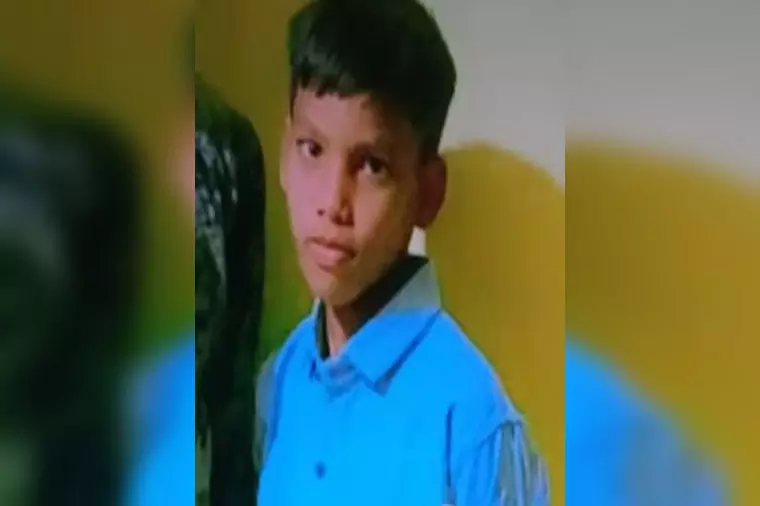 पिता का पुराना दोस्त ही निकला कातिल, नाबालिग बच्चे को बनाया निशाना पिता का पुराना दोस्त ही निकला कातिल, नाबालिग बच्चे को बनाया निशाना