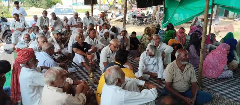 Haryana : अस्पताल विवाद गहराया, समिति आस-पास के गांवों तक अपना विरोध बढ़ाएगी Haryana : अस्पताल विवाद गहराया, समिति आस-पास के गांवों तक अपना विरोध बढ़ाएगी