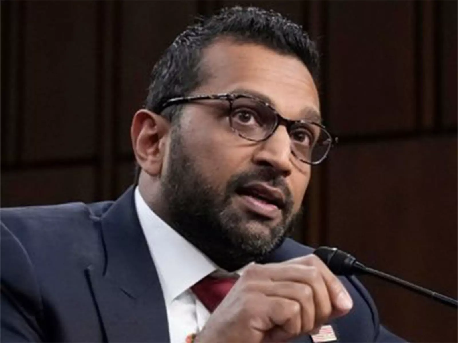 FBI निदेशक काश पटेल ट्रम्प-एपस्टीन के जन्मदिन नोट की जांच के लिए सहमत FBI निदेशक काश पटेल ट्रम्प-एपस्टीन के जन्मदिन नोट की जांच के लिए सहमत