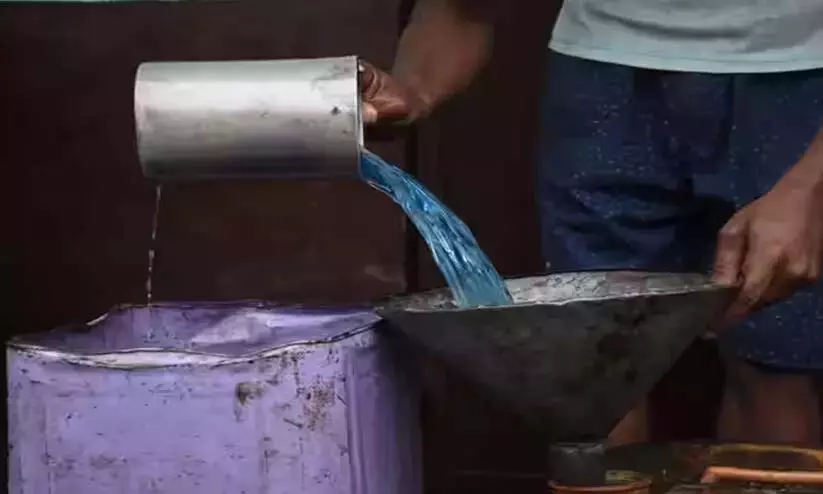 Kerala : जिले में राशन केरोसिन का वितरण पुनः शुरू किया जा रहा Kerala : जिले में राशन केरोसिन का वितरण पुनः शुरू किया जा रहा