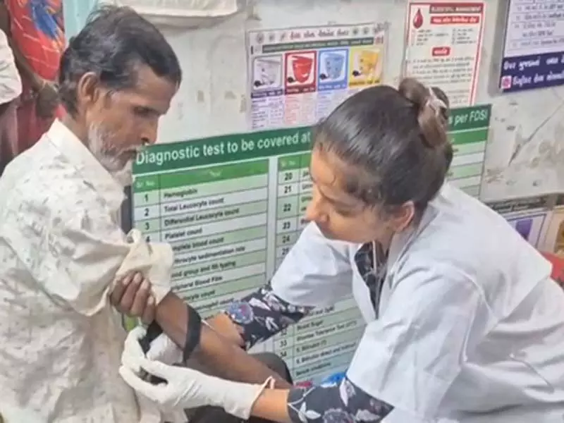 भरूच में ‘स्वस्थ नारी, सशक्त परिवार अभियान’ के तहत लगाए गए स्वास्थ्य कैंप भरूच में ‘स्वस्थ नारी, सशक्त परिवार अभियान’ के तहत लगाए गए स्वास्थ्य कैंप