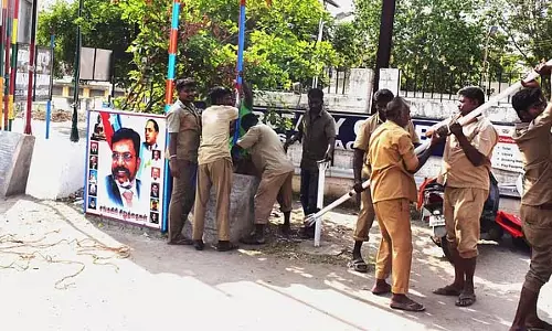 सरकारी आदेश का पालन न करने वाले अधिकारियों के खिलाफ अदालत की अवमानना ​​की कार्रवाई - SC ने दी चेतावनी