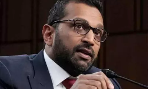 FBI निदेशक काश पटेल ट्रम्प-एपस्टीन के जन्मदिन नोट की जांच के लिए सहमत FBI निदेशक काश पटेल ट्रम्प-एपस्टीन के जन्मदिन नोट की जांच के लिए सहमत