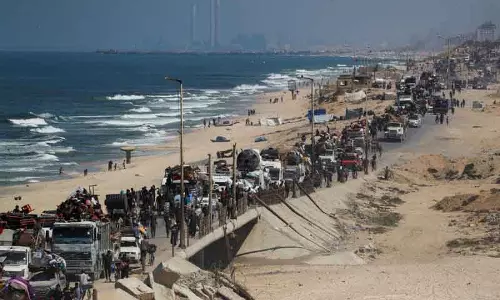 इज़राइल ने गाज़ा छोड़ने को 48 घंटे का नया रास्ता खोला, टैंक बढ़े आगे