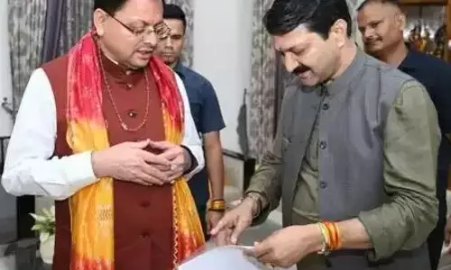 Dehradun: पूर्व बीकेटीसी अध्यक्ष ने सीएम धामी से की मुलाकात