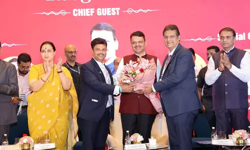 CM ने जियो वर्ल्ड सेंटर में भारतीय रत्न एवं आभूषण शो के दिवाली संस्करण का उद्घाटन किया CM ने जियो वर्ल्ड सेंटर में भारतीय रत्न एवं आभूषण शो के दिवाली संस्करण का उद्घाटन किया