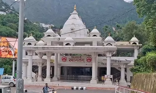 वैष्णवी देवी मंदिर की तीर्थयात्रा 22 दिनों के बाद फिर से शुरू