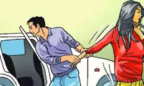 Lucknow: अपहरण के 24 घंटे में किशोरी सकुशल मिली Lucknow: अपहरण के 24 घंटे में किशोरी सकुशल मिली