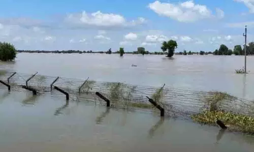 तस्कर उफनती नदियों का इस्तेमाल Punjab में ड्रग्स और हथियार भेजने के लिए कर रहे