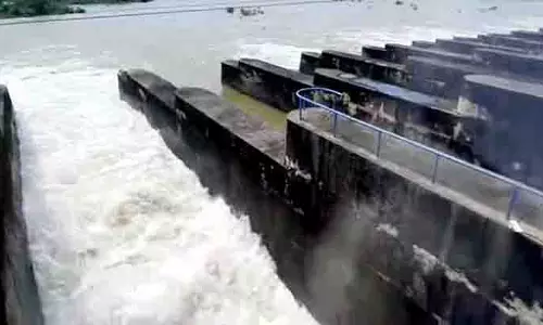 Himachal: पौंग बांध का जलस्तर खतरे के निशान से 5 फीट ऊपर
