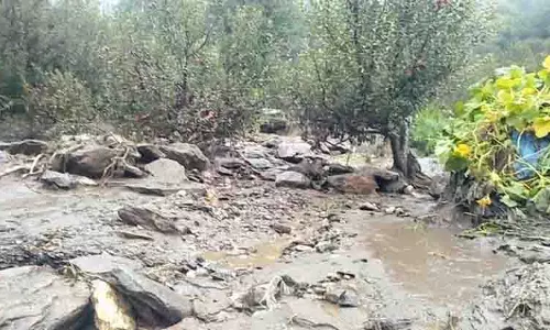Himachal: भाली भूस्खलन, बनोई कीचड़ से राजमार्ग अवरुद्ध