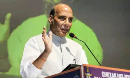 विरोध के बीच राजनाथ सिंह ने Secunderabad में वाजपेयी की प्रतिमा का अनावरण किया
