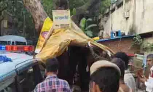 Delhi: बेकाबू पुलिस वैन ने ली चाय विक्रेता की जान, अधिकारी निलंबित