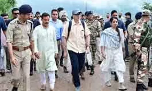 उमर ने थार्ड में राजमार्ग बहाली का निरीक्षण किया