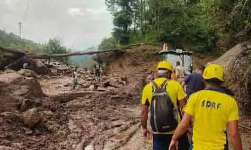 Uttarakhand: चमोली में भारी बारिश से भूस्खलन, 10 लोग लापता