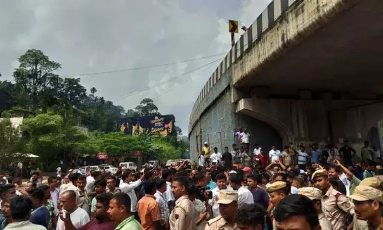 Assam-Meghalaya टैक्सी विवाद: रक्कम संगमा की कार जोराबाट में रोकी गई