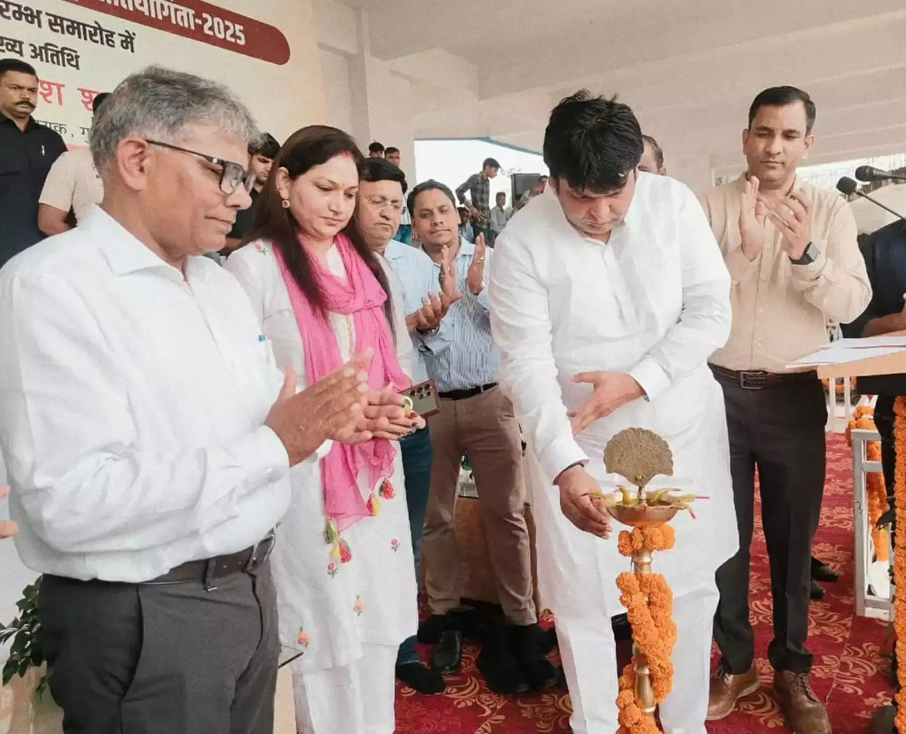 Gurugram: मंडल स्तरीय खेलों में श्रमिकों का जोरदार प्रदर्शन Gurugram: मंडल स्तरीय खेलों में श्रमिकों का जोरदार प्रदर्शन