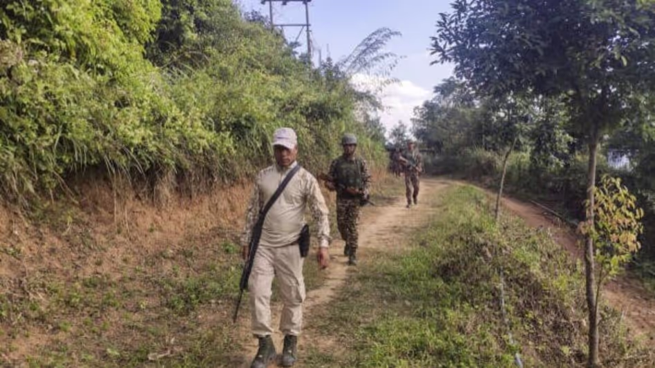 Manipur  पुलिस और बीएसएफ ने टेंग्नौपाल में 15 करोड़ रुपये से अधिक मूल्य की ड्रग्स जब्त की