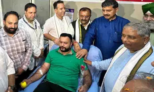 प्रधानमंत्री के जन्मदिन पर भाजपा ने J&K में रक्तदान अभियान शुरू किया