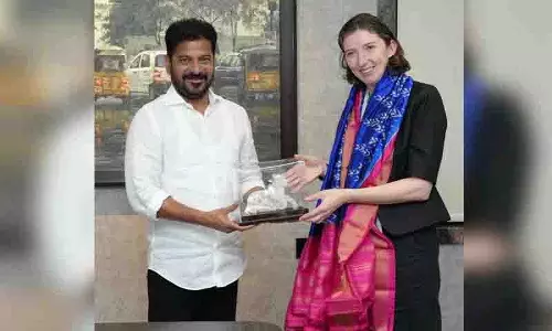 CM रेवंत रेड्डी ने मुसी कायाकल्प में ब्रिटेन की भागीदारी की अपील की CM रेवंत रेड्डी ने मुसी कायाकल्प में ब्रिटेन की भागीदारी की अपील की