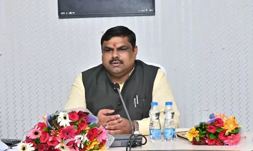 शिक्षा मंत्री गजेंद्र यादव की सख्ती: गुणवत्तापूर्ण शिक्षा के लिए मॉडल स्कूल शिक्षा मंत्री गजेंद्र यादव की सख्ती: गुणवत्तापूर्ण शिक्षा के लिए मॉडल स्कूल