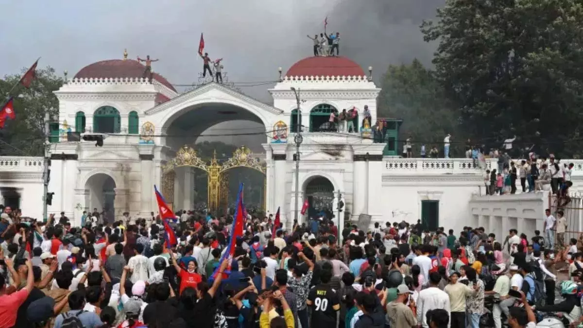 नेपाल में जेन-जी आंदोलन से भारी नुकसान, 21 अरब नेपाली रुपए का रिकॉर्ड बीमा क्लेम नेपाल में जेन-जी आंदोलन से भारी नुकसान, 21 अरब नेपाली रुपए का रिकॉर्ड बीमा क्लेम