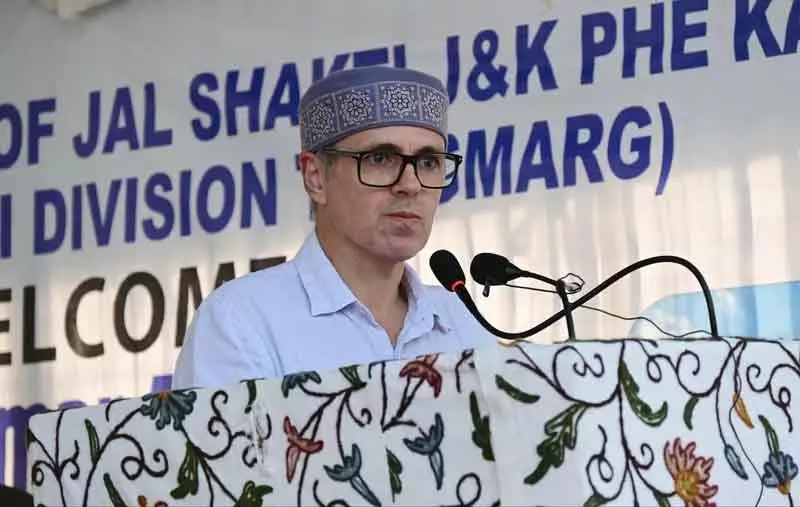 सीएम उमर अब्दुल्ला ने तंगमर्ग में 35.67 करोड़ रुपये की जलापूर्ति योजनाओं का उद्घाटन किया सीएम उमर अब्दुल्ला ने तंगमर्ग में 35.67 करोड़ रुपये की जलापूर्ति योजनाओं का उद्घाटन किया