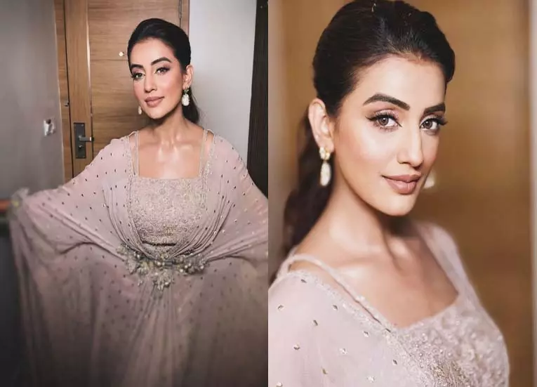 भोजपुरी क्वीन अक्षरा सिंह का बदन पे सितारे लपेटे हुए गाने पर दिखा खास अंदाज भोजपुरी क्वीन अक्षरा सिंह का बदन पे सितारे लपेटे हुए गाने पर दिखा खास अंदाज