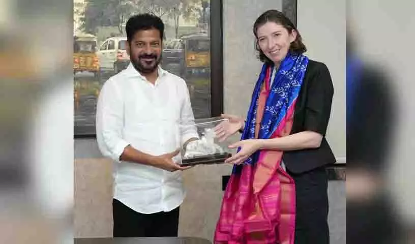 CM Revanth Reddy ने ब्रिटिश कंपनियों से मुसी कायाकल्प परियोजना में भागीदारी का आग्रह किया CM Revanth Reddy ने ब्रिटिश कंपनियों से मुसी कायाकल्प परियोजना में भागीदारी का आग्रह किया
