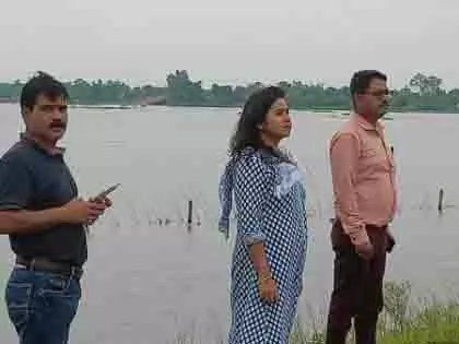 Assam: नूपुर बोरा को सेवा से निलंबित किया गया, जेल में हैं बंद Assam: नूपुर बोरा को सेवा से निलंबित किया गया, जेल में हैं बंद