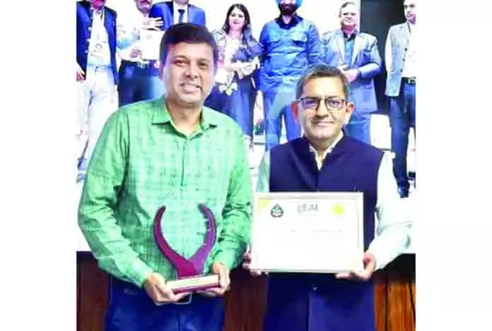 IIIM इनक्यूबेटर को भारत इनक्यूबेटर अवार्ड 2025 मिला IIIM इनक्यूबेटर को भारत इनक्यूबेटर अवार्ड 2025 मिला