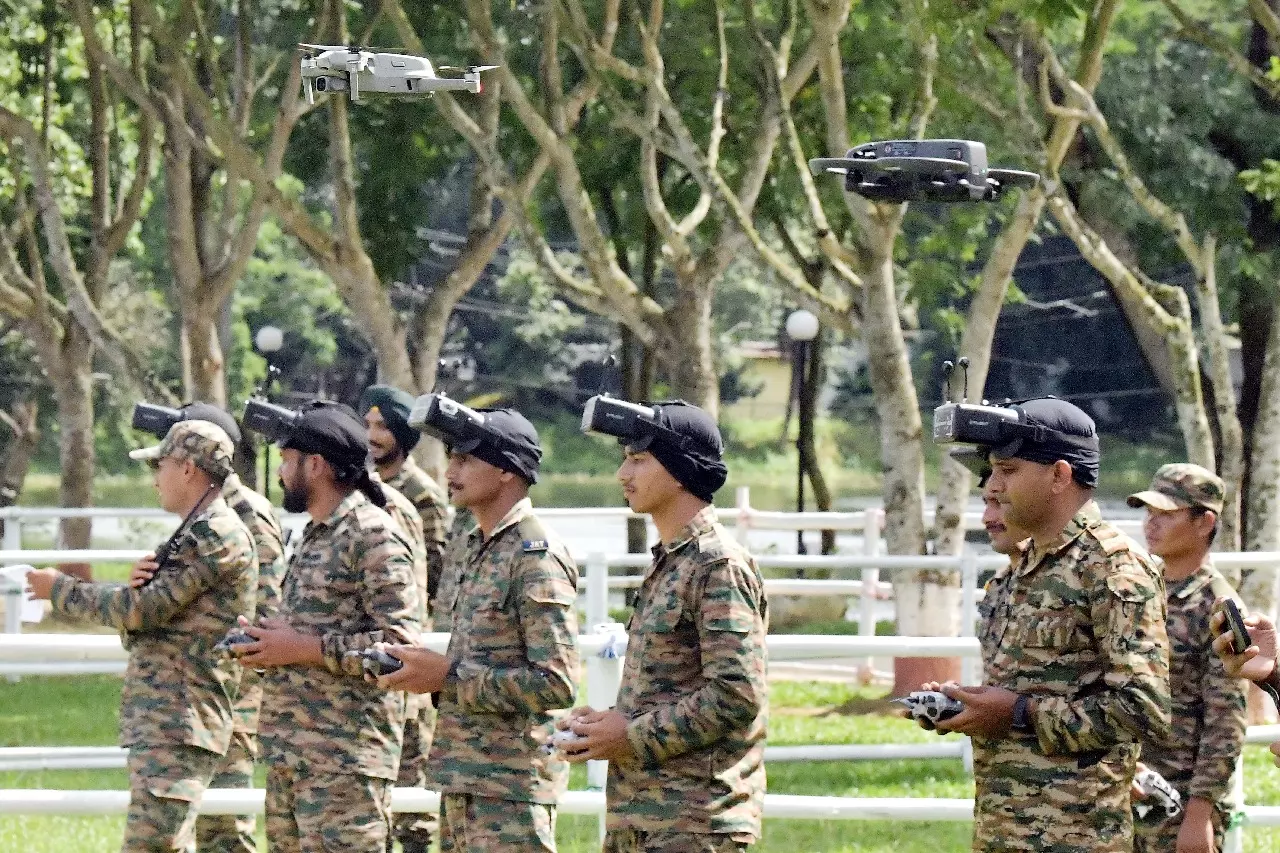 घरेलू ड्रोन निर्माण को बढ़ावा, जीएसटी में कमी से कीमतों में राहत घरेलू ड्रोन निर्माण को बढ़ावा, जीएसटी में कमी से कीमतों में राहत