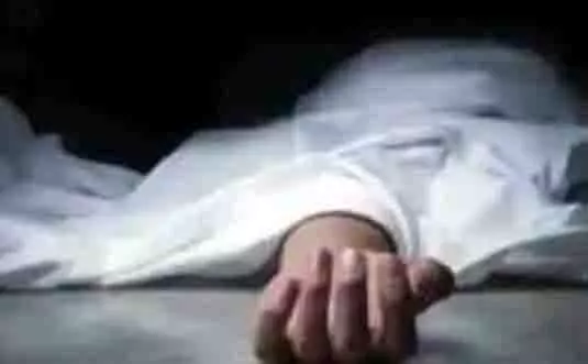 SUNDERBANI: नदी किनारे से बुजुर्ग व्यक्ति का शव बरामद SUNDERBANI: नदी किनारे से बुजुर्ग व्यक्ति का शव बरामद