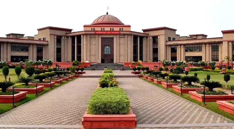 40 साल बाद मिला न्याय: 100 रुपये रिश्वत मामले में बरी हुए जागेश्वर प्रसाद अवस्थी 40 साल बाद मिला न्याय: 100 रुपये रिश्वत मामले में बरी हुए जागेश्वर प्रसाद अवस्थी