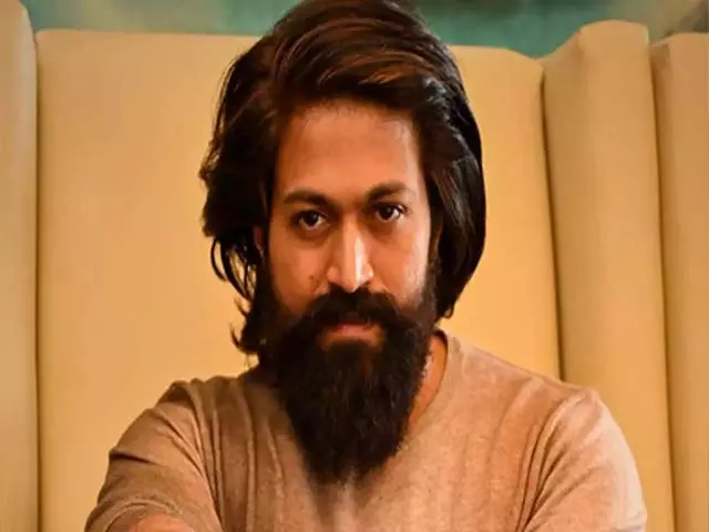 Yash की Toxic: A Fairytale for Grown-ups का अंतिम शेड्यूल बेंगलुरु में, मुंबई की भारी एक्शन शूटिंग पूरी Yash की Toxic: A Fairytale for Grown-ups का अंतिम शेड्यूल बेंगलुरु में, मुंबई की भारी एक्शन शूटिंग पूरी