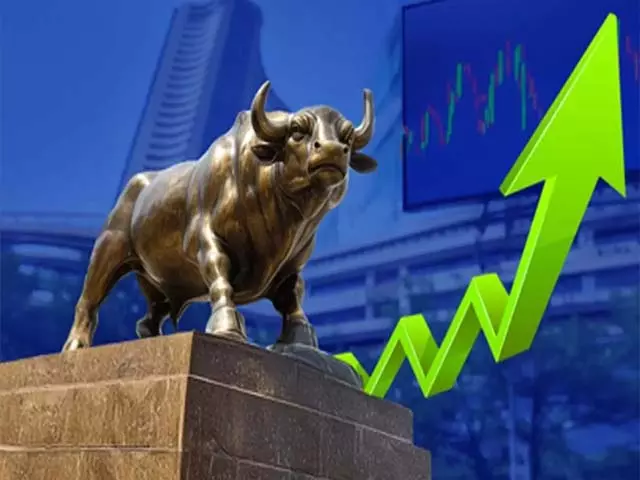 Jefferies की रिपोर्ट: अगले 12 महीनों में भारत में $50-70 बिलियन का निवेश Jefferies की रिपोर्ट: अगले 12 महीनों में भारत में $50-70 बिलियन का निवेश