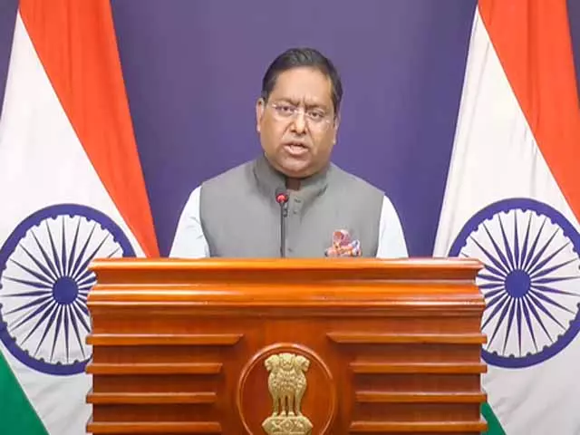 ईरान की यात्रा को लेकर विदेश मंत्रालय ने भारतीयों के लिए जारी की एडवाइजरी ईरान की यात्रा को लेकर विदेश मंत्रालय ने भारतीयों के लिए जारी की एडवाइजरी