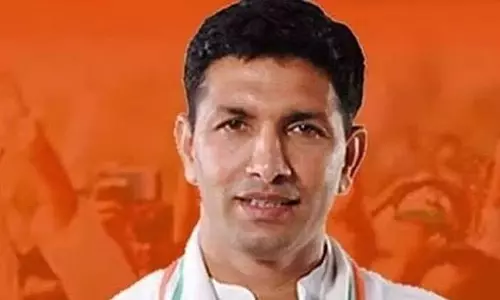 MP : कांग्रेस अध्यक्ष जीतू पटवारी ने छपामार अभियान शुरू किया MP : कांग्रेस अध्यक्ष जीतू पटवारी ने छपामार अभियान शुरू किया