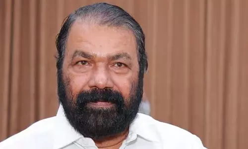 Kerala : विधानसभा सत्र के 10 मिनट बाद ही स्वास्थ्य संबंधी समस्या के बाद मंत्री अस्पताल पहुंचे