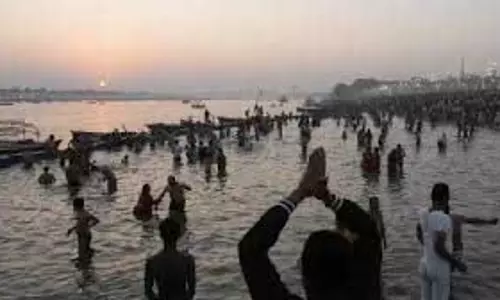 Ganga Snan Date 2025:  कब है  गंगा स्नान  शुभ तिथि और महत्व जानें