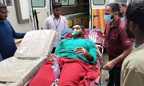 Karnataka : सरकार अस्पताल के बिलों का भुगतान करने में लापरवाही बरत रही है