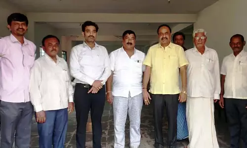 किसानों से सीधे केले खरीदें: सुविधा का उपयोग करें; हॉपकॉम्स अध्यक्ष किसानों से सीधे केले खरीदें: सुविधा का उपयोग करें; हॉपकॉम्स अध्यक्ष