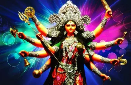 नवरात्रि के शुभ अवसर पर मां दुर्गा की पूजा नवरात्रि के शुभ अवसर पर मां दुर्गा की पूजा