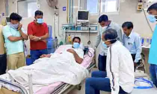 Jhalawar: स्कूल हादसा नरेश मीणा की भूख हड़ताल आठवें दिन में Jhalawar: स्कूल हादसा नरेश मीणा की भूख हड़ताल आठवें दिन में