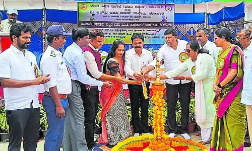 Kolar : प्री-यूनिवर्सिटी कॉलेजों की खेल प्रतियोगिता शुरू Kolar : प्री-यूनिवर्सिटी कॉलेजों की खेल प्रतियोगिता शुरू