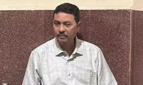 पूर्व आबकारी आयुक्त निरंजन दास को स्पेशल कोर्ट में पेश कर EOW ने मांगा रिमांड
